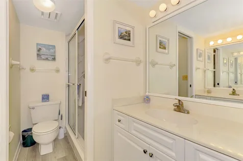 1551 Beach Road Englewood FL 34223