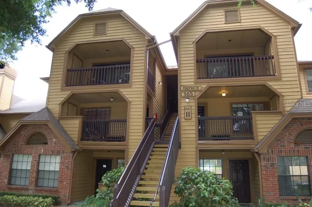 365 Forestway Circle Altamonte Springs FL 32701