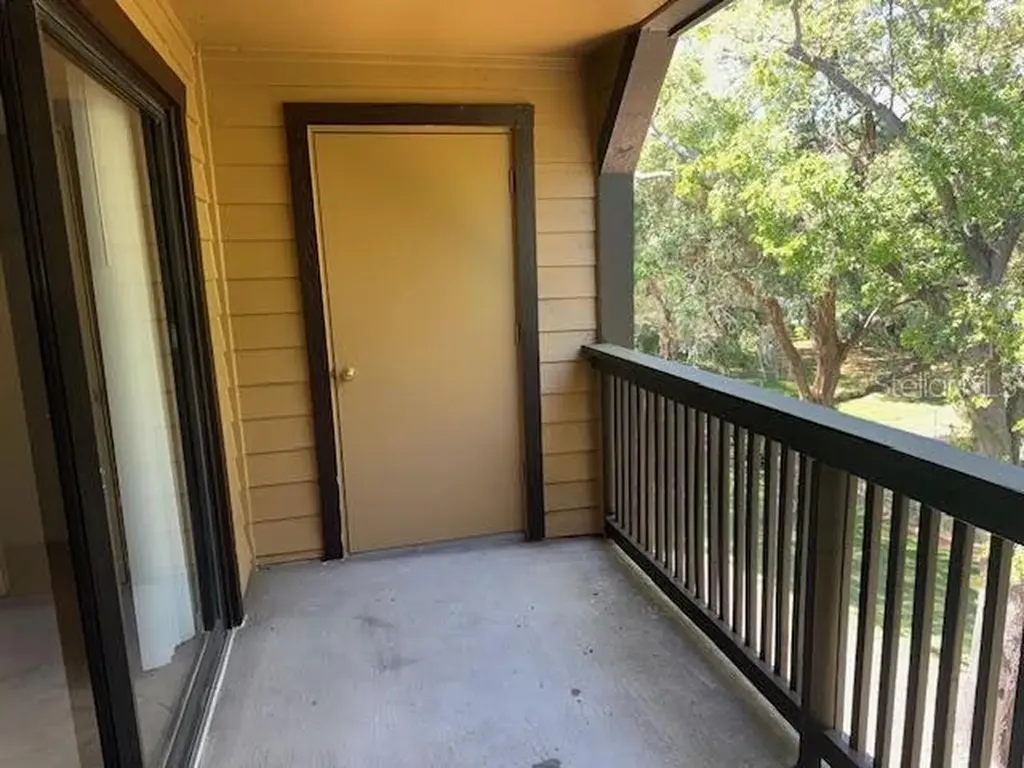 365 Forestway Circle Altamonte Springs FL 32701