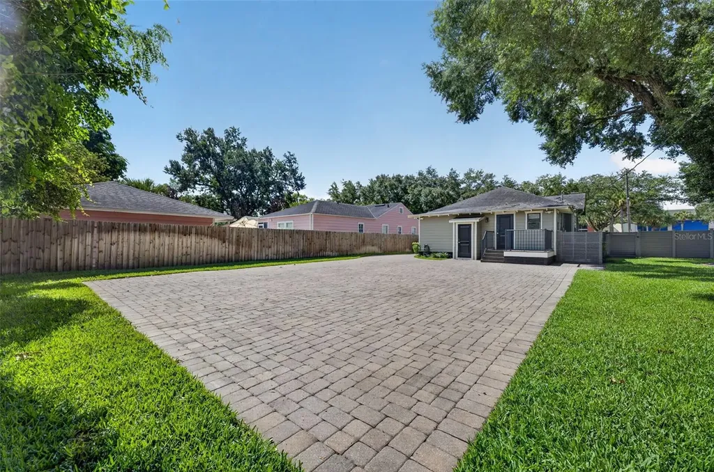 1225 E Amelia Street Orlando FL 32803