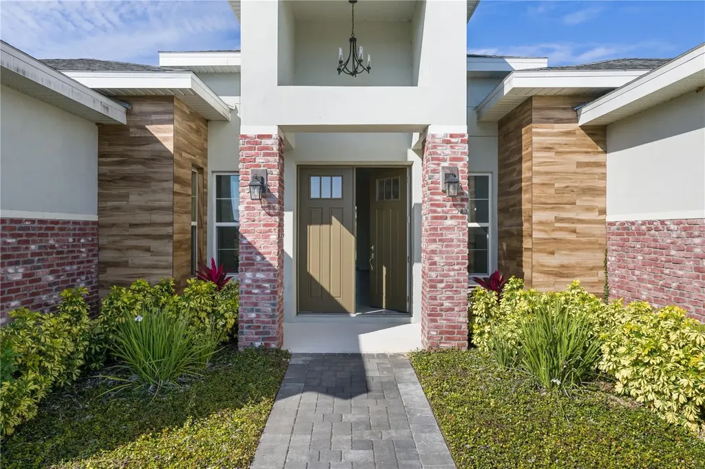 208 Snowy Orchid Way Lake Alfred FL 33850