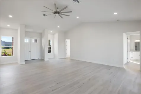208 Snowy Orchid Way Lake Alfred FL 33850