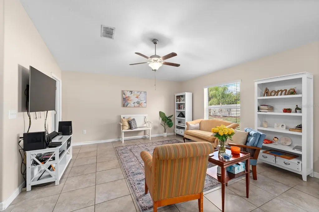 3622 Kearsney Abbey Circle Dover FL 33527