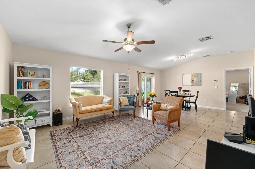 3622 Kearsney Abbey Circle Dover FL 33527
