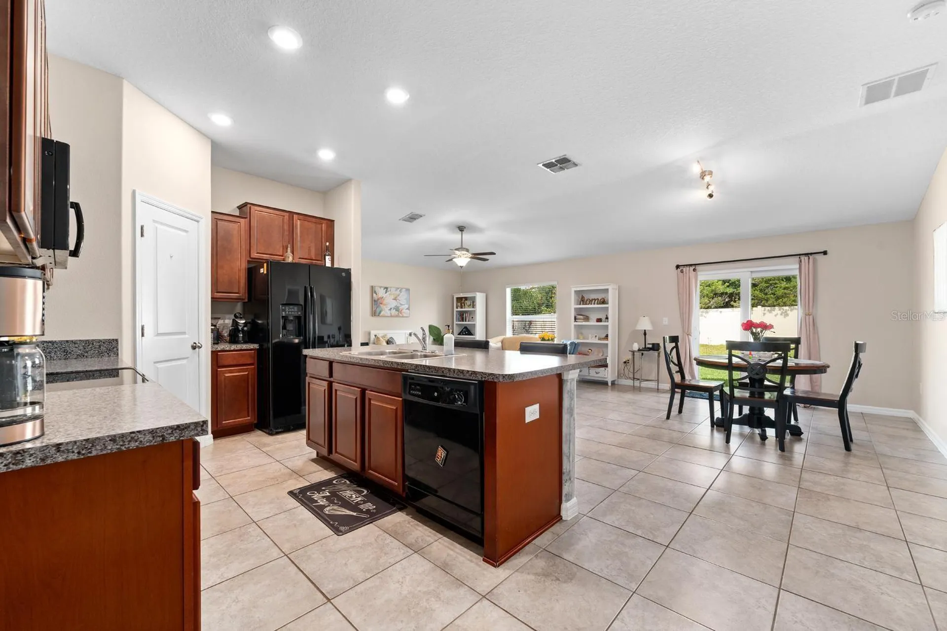 3622 Kearsney Abbey Circle Dover FL 33527