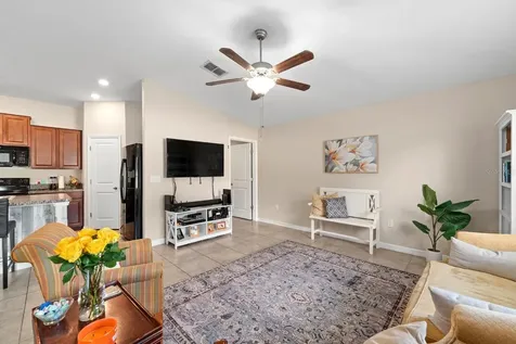 3622 Kearsney Abbey Circle Dover FL 33527