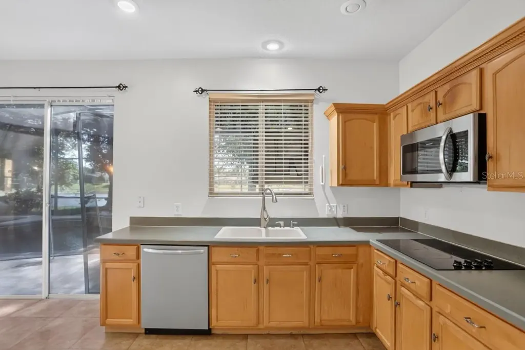 1521 Blue Sky Way Clermont FL 34714