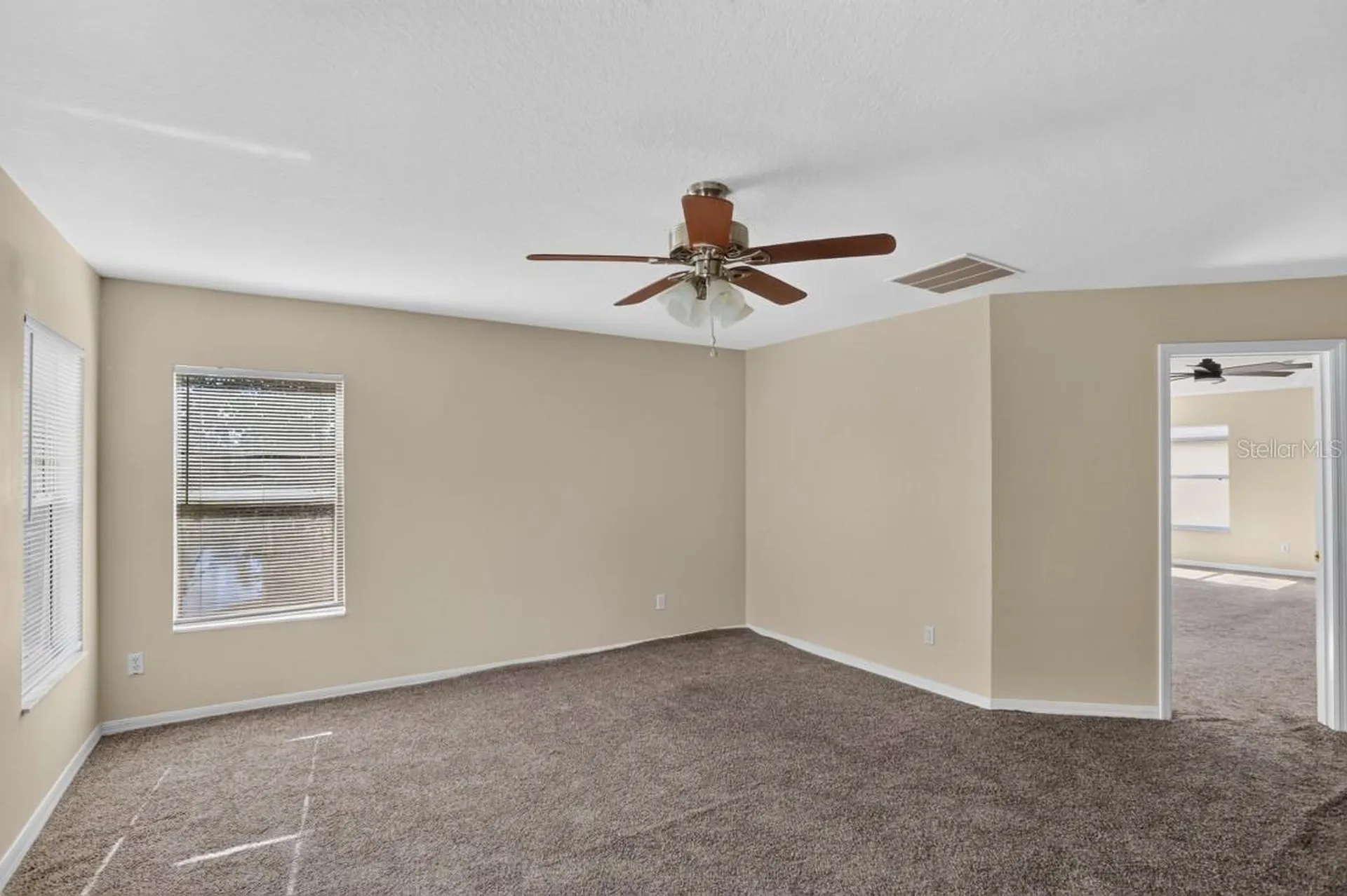 1521 Blue Sky Way Clermont FL 34714