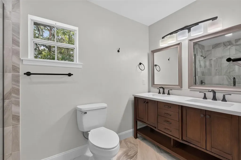 3817 NW 28th Terrace Gainesville FL 32605