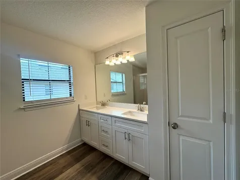2861 Mayer Street Orlando FL 32806