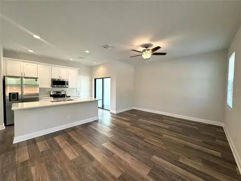 2861 Mayer Street Orlando FL 32806