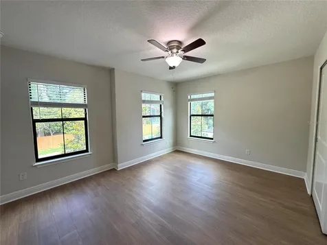 2861 Mayer Street Orlando FL 32806