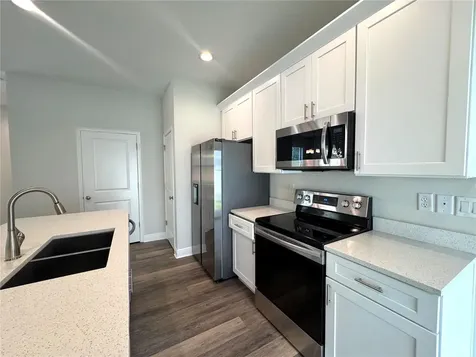2861 Mayer Street Orlando FL 32806