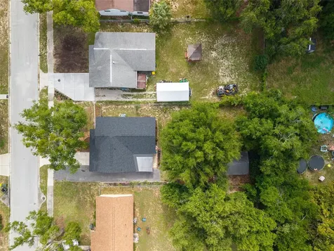 1015 W Montrose Street Clermont FL 34711
