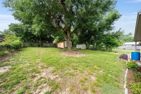 1015 W Montrose Street Clermont FL 34711