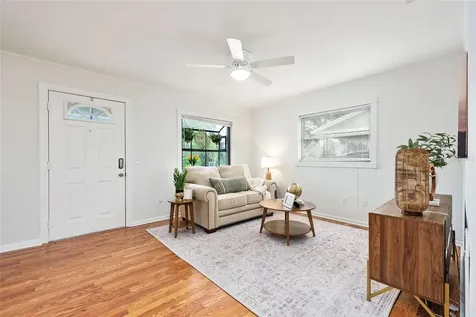 1015 W Montrose Street Clermont FL 34711