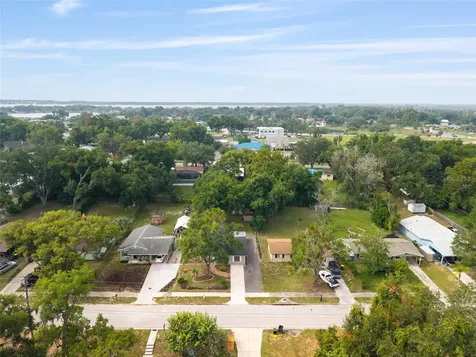 1015 W Montrose Street Clermont FL 34711