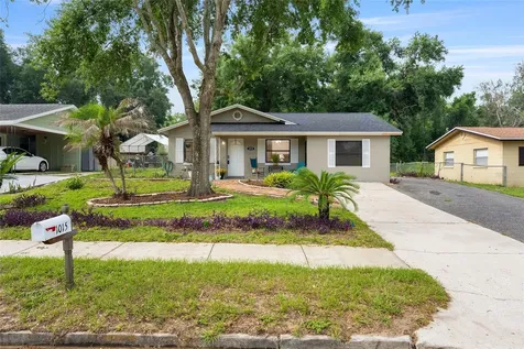 1015 W Montrose Street Clermont FL 34711