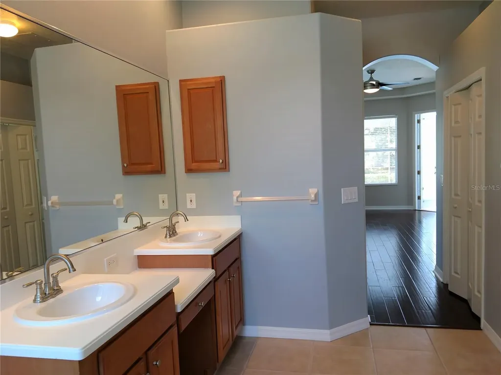 919 Scherer Way Osprey FL 34229