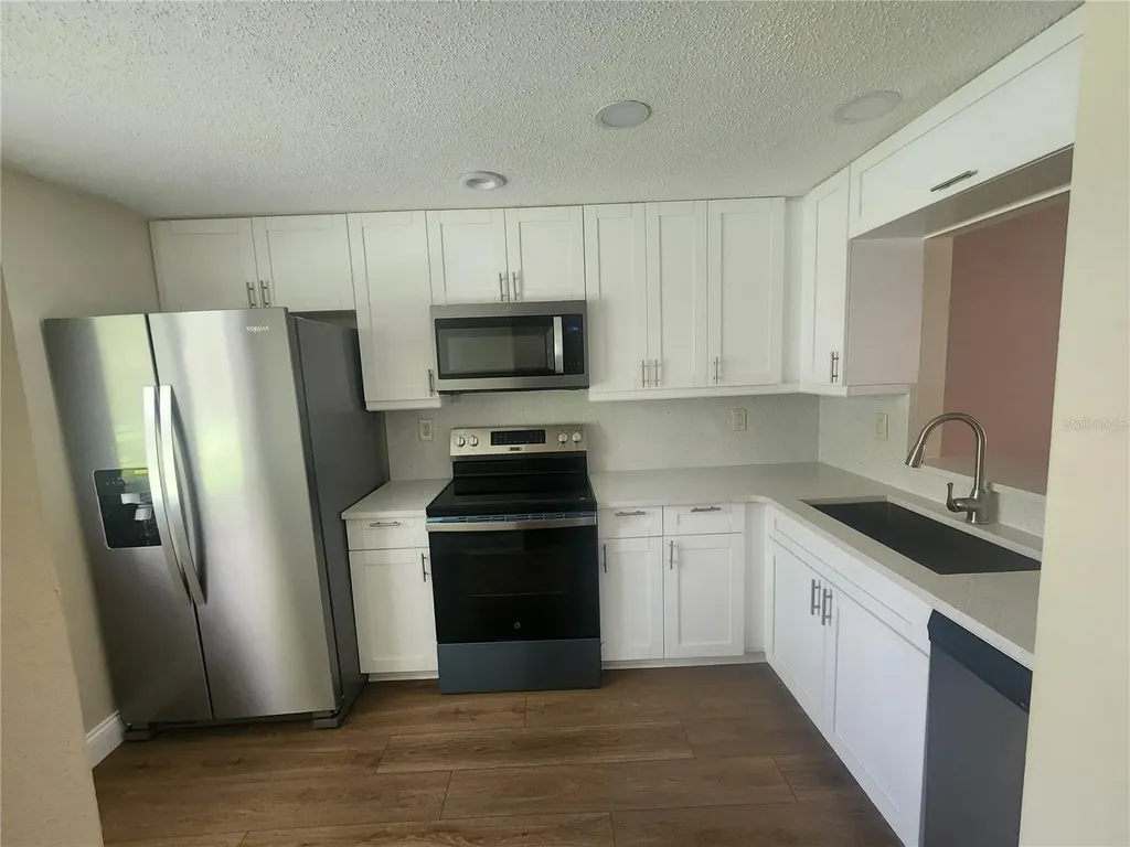 209 Corkwood Lane Oldsmar FL 34677