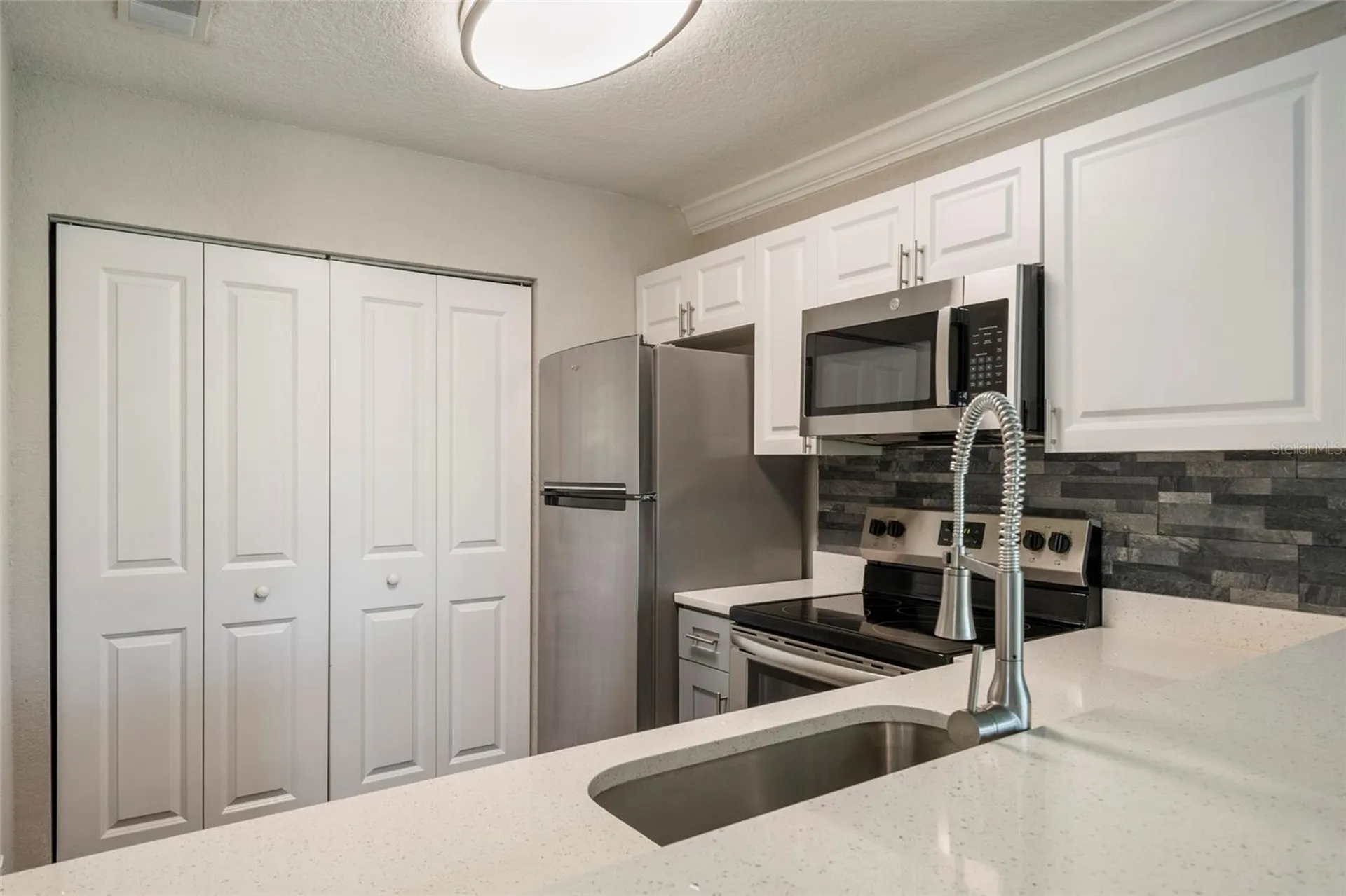 2568 Woodgate Boulevard Orlando FL 32822