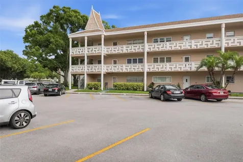 2435 Sumatran Way Clearwater FL 33763