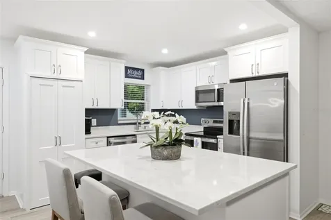 2435 Sumatran Way Clearwater FL 33763