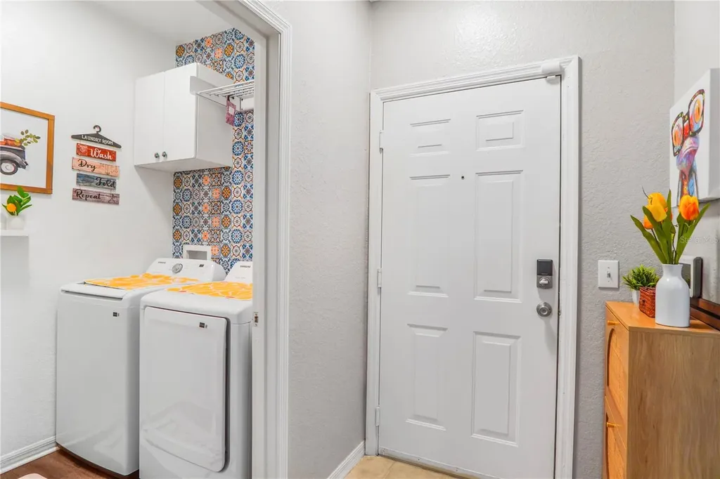 3605 Conroy Road Orlando FL 32839