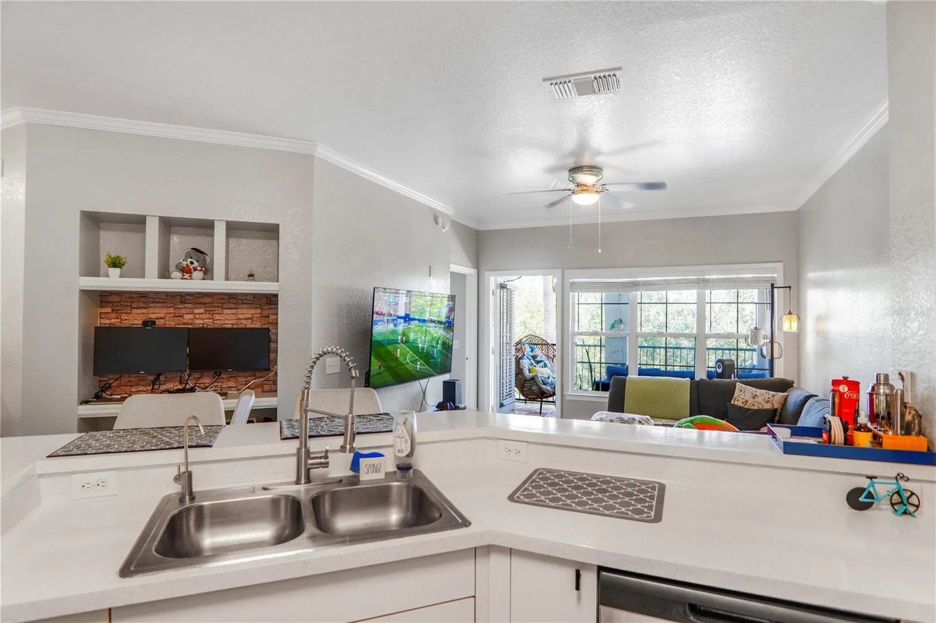 3605 Conroy Road Orlando FL 32839