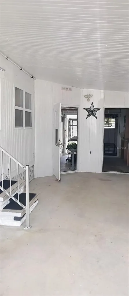 313 Danube Circle Bradenton FL 34207