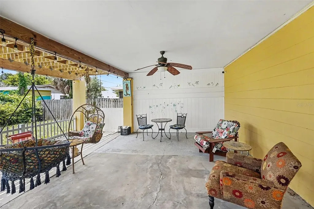 1842 Michigan Avenue NE St Petersburg FL 33703
