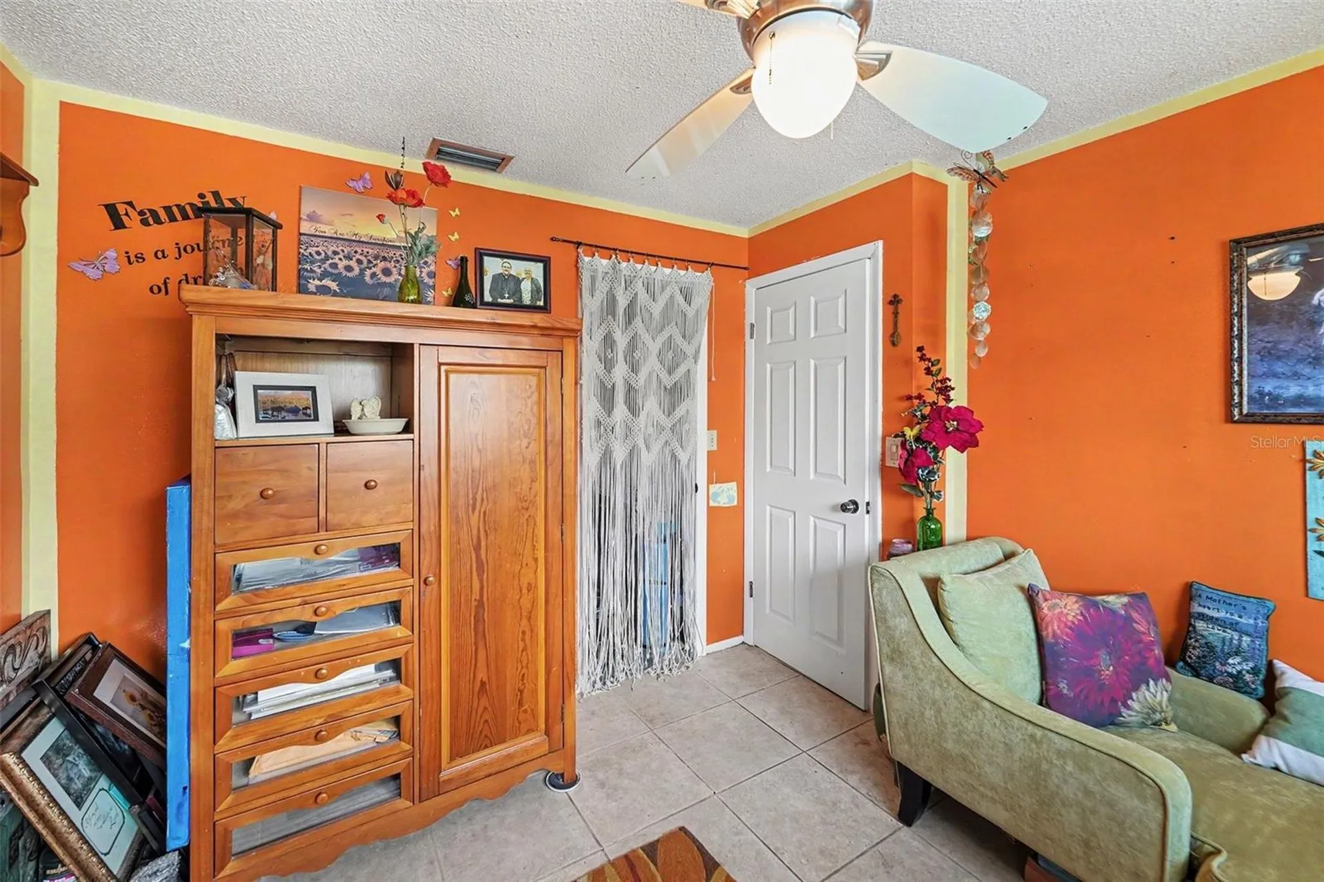 1842 Michigan Avenue NE St Petersburg FL 33703