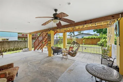 1842 Michigan Avenue NE St Petersburg FL 33703
