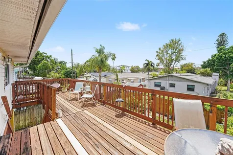 1842 Michigan Avenue NE St Petersburg FL 33703
