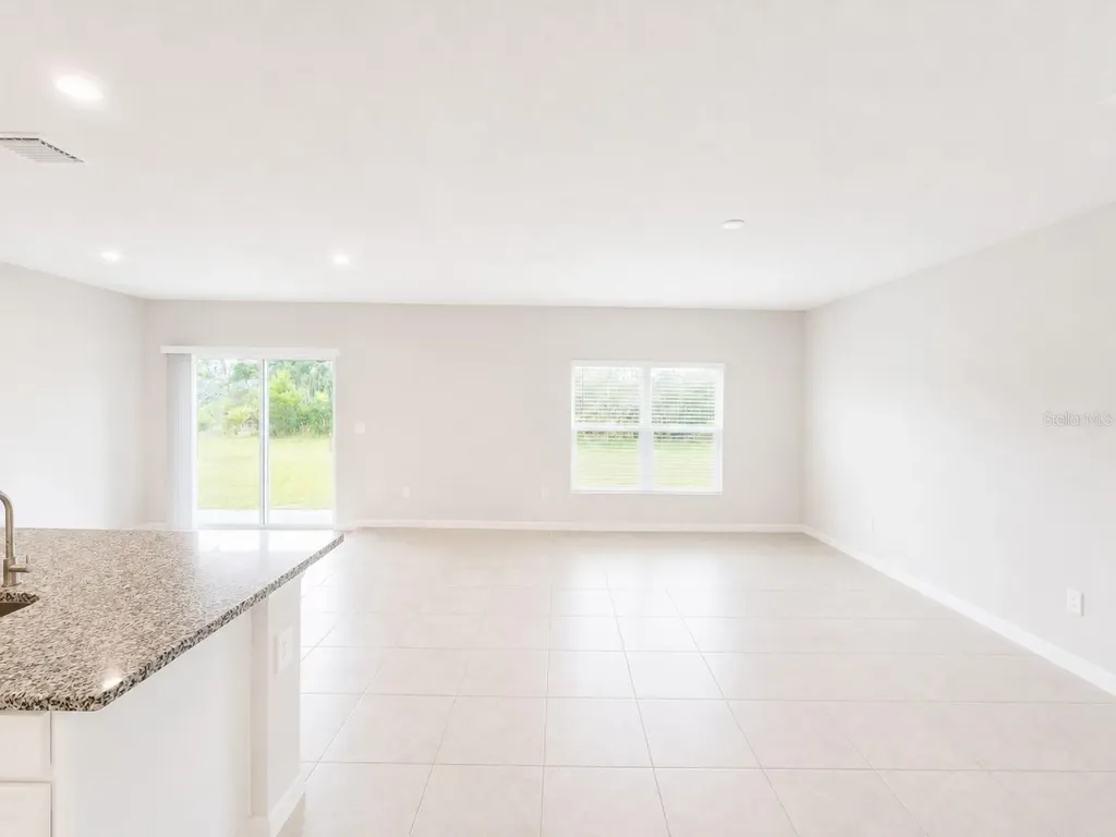810 172nd Court E Bradenton FL 34212