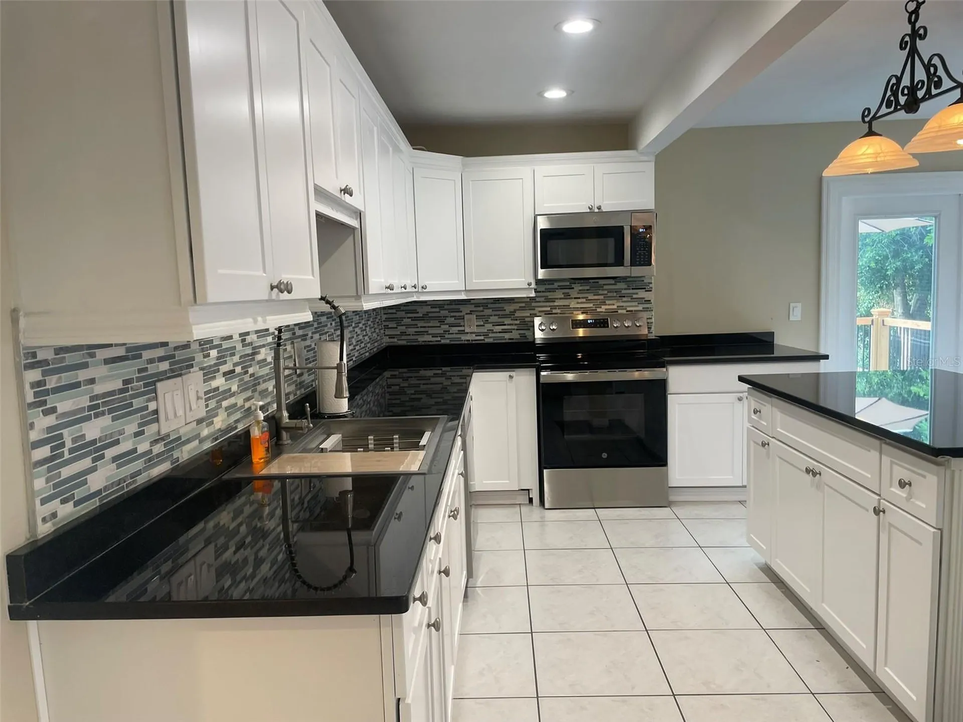 707 N Glenwood Avenue Clearwater FL 33755