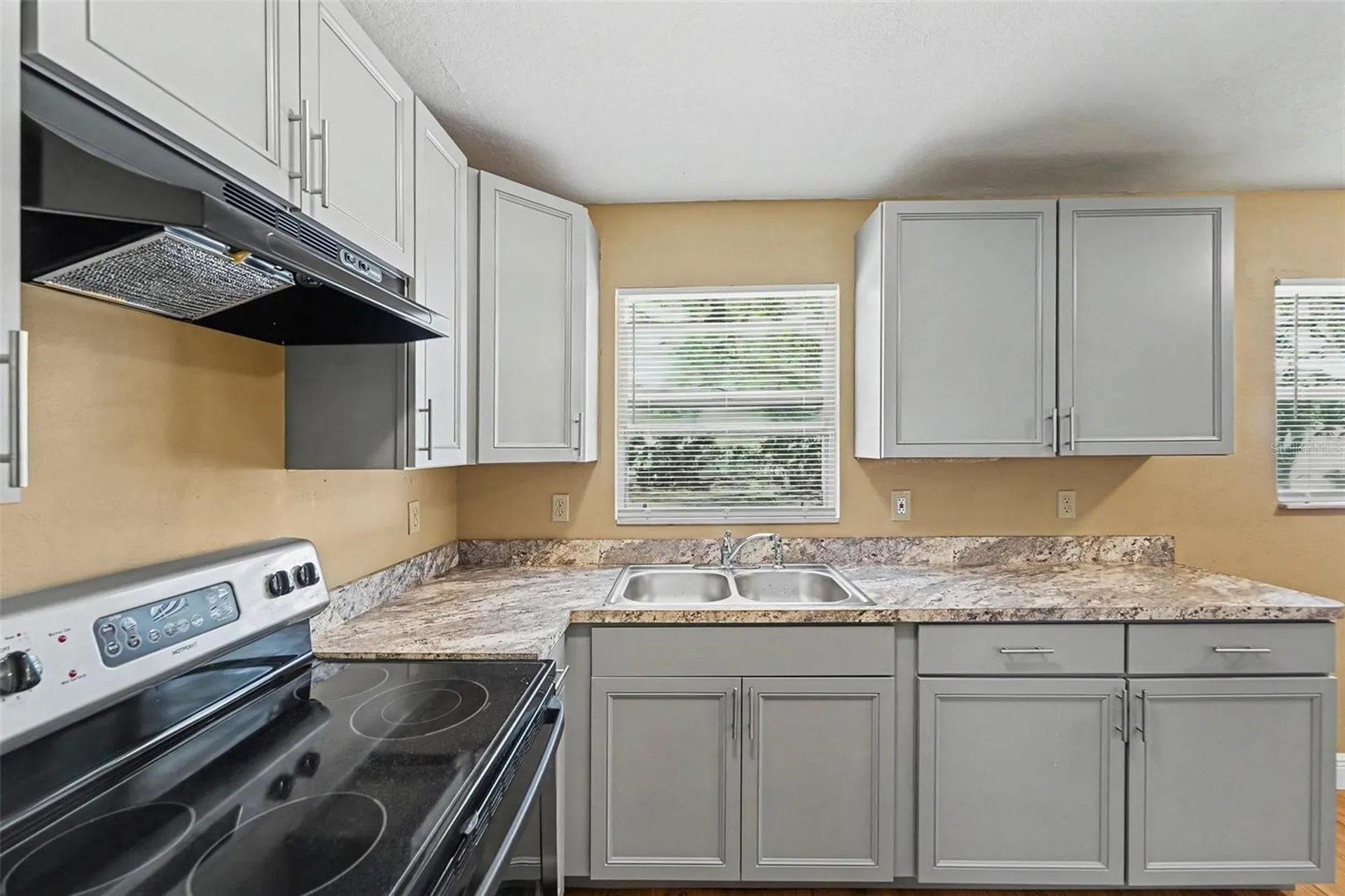 7924 Bahia Avenue Tampa FL 33619