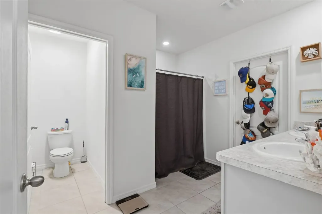 2609 Grand Central Avenue Tavares FL 32778