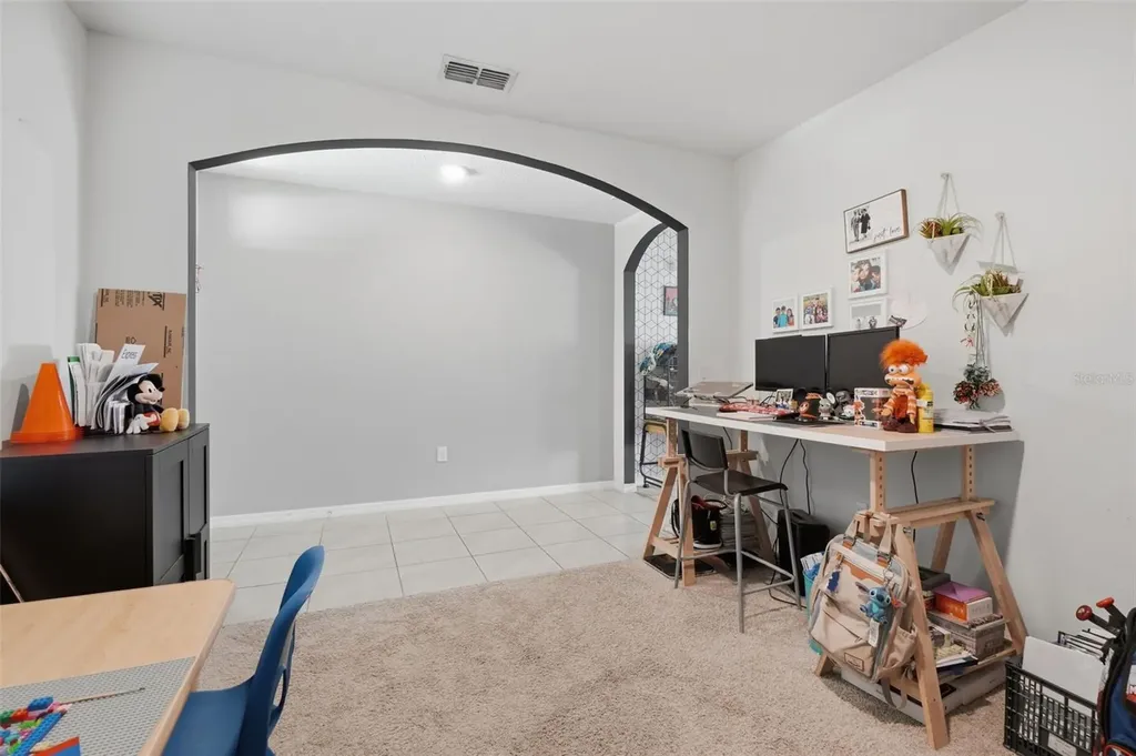 2609 Grand Central Avenue Tavares FL 32778