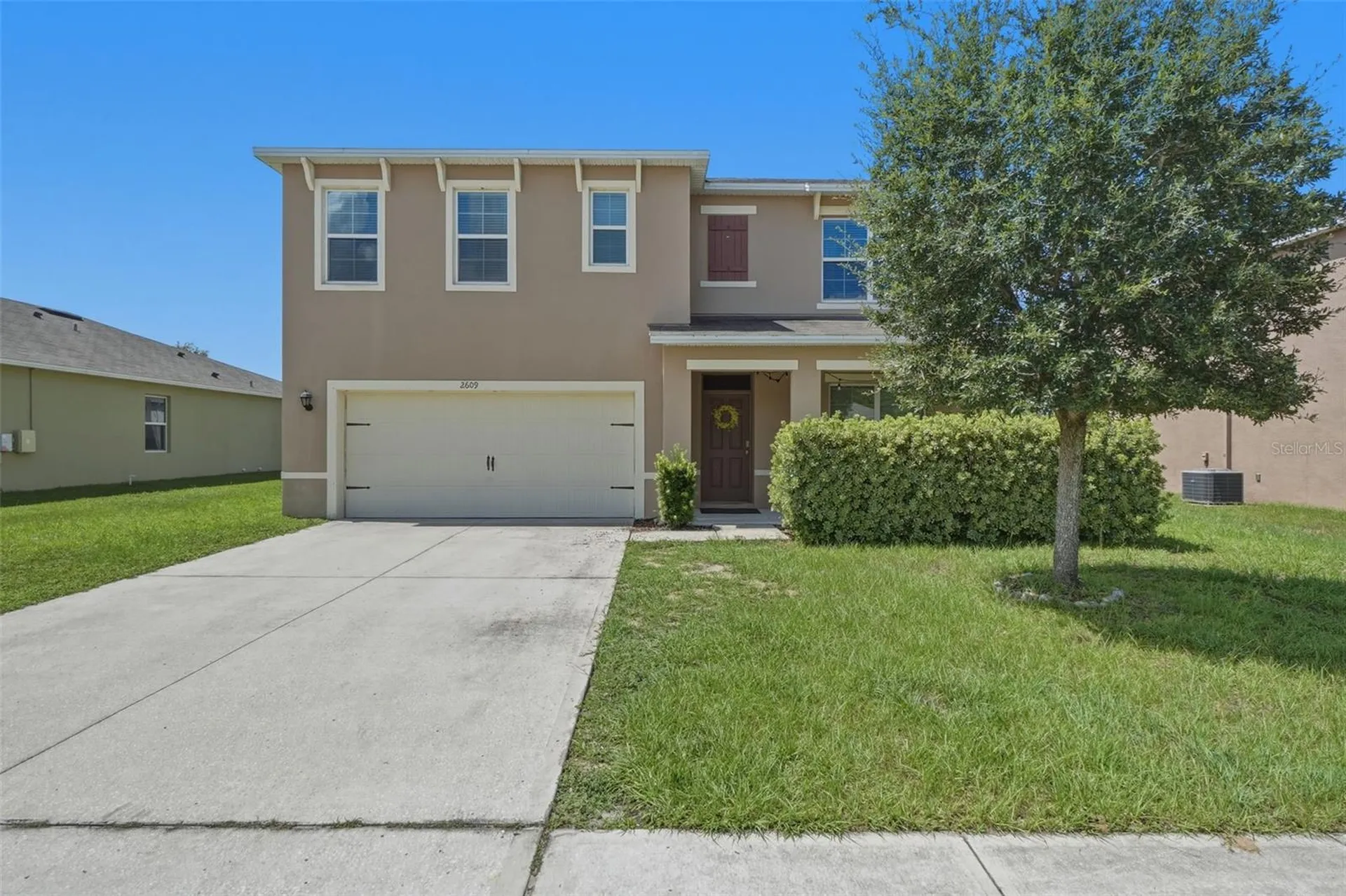 2609 Grand Central Avenue Tavares FL 32778