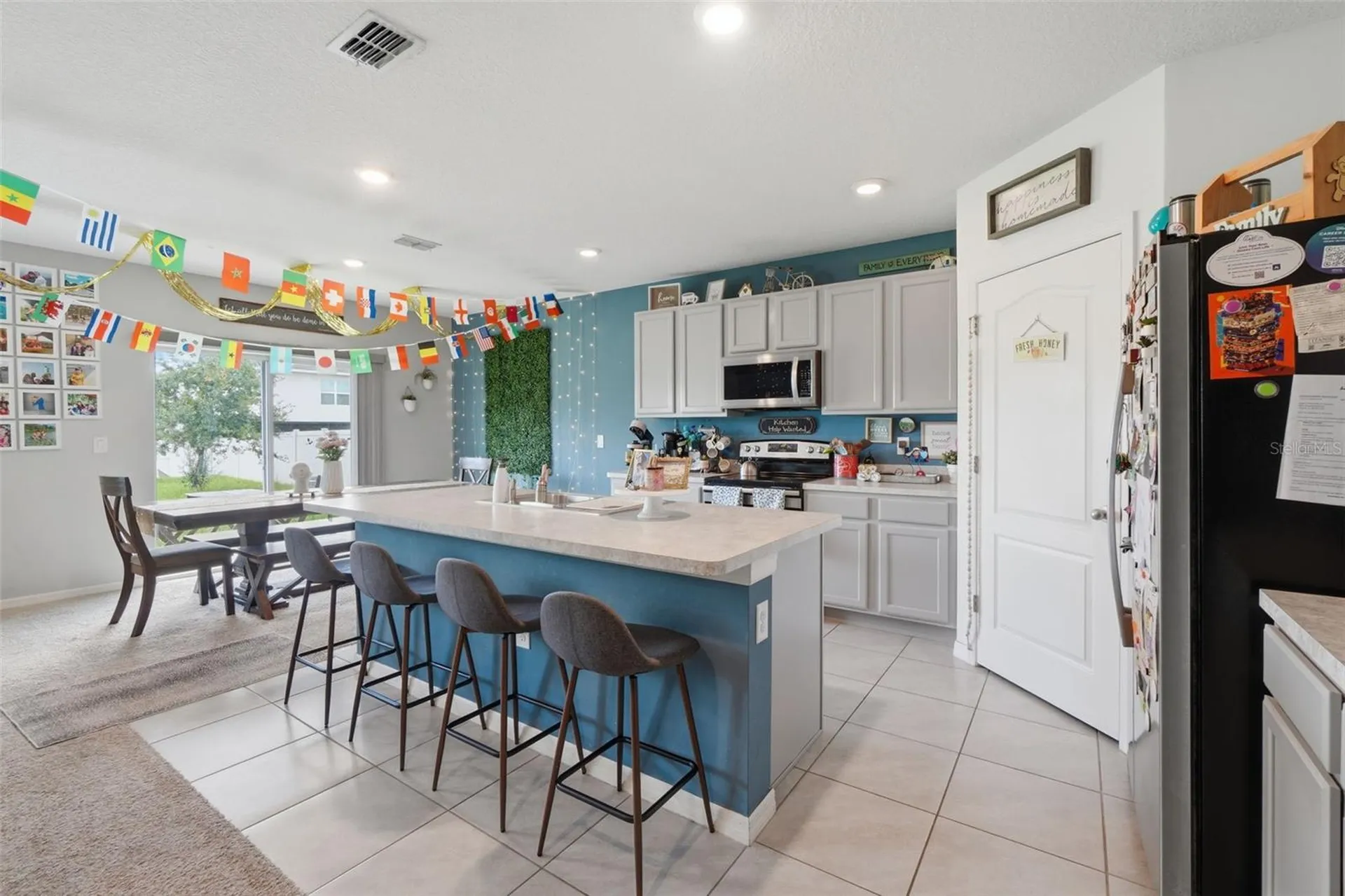 2609 Grand Central Avenue Tavares FL 32778