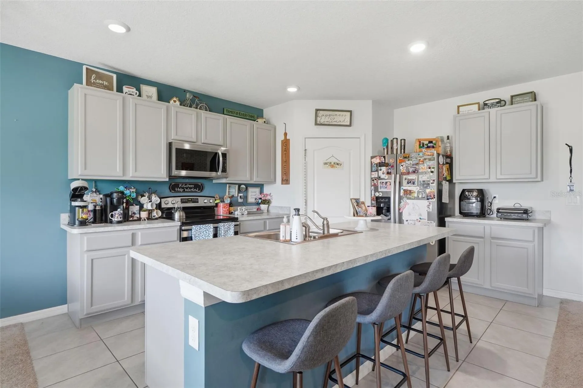 2609 Grand Central Avenue Tavares FL 32778