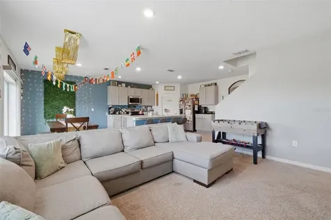 2609 Grand Central Avenue Tavares FL 32778