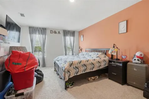 2609 Grand Central Avenue Tavares FL 32778