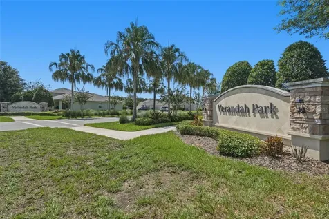 2609 Grand Central Avenue Tavares FL 32778
