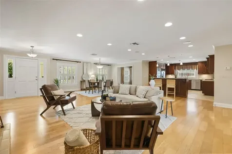 1523 Lake Shore Drive Orlando FL 32803