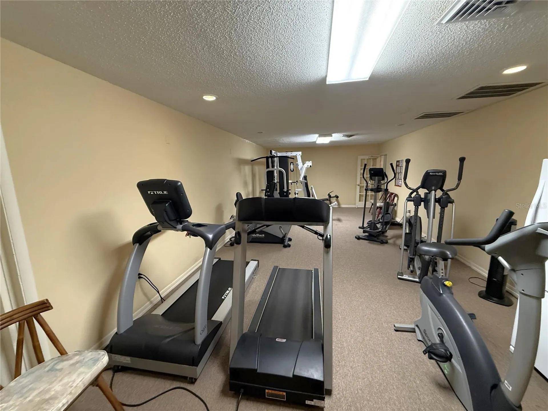 5420 Palm Crest Court N Pinellas Park FL 33782
