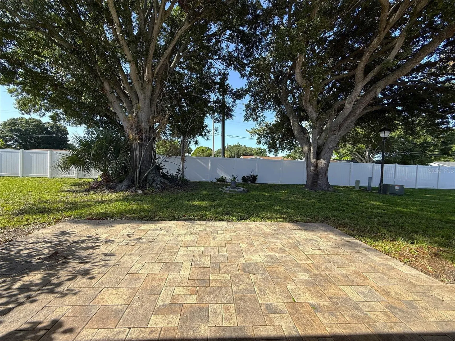 5420 Palm Crest Court N Pinellas Park FL 33782