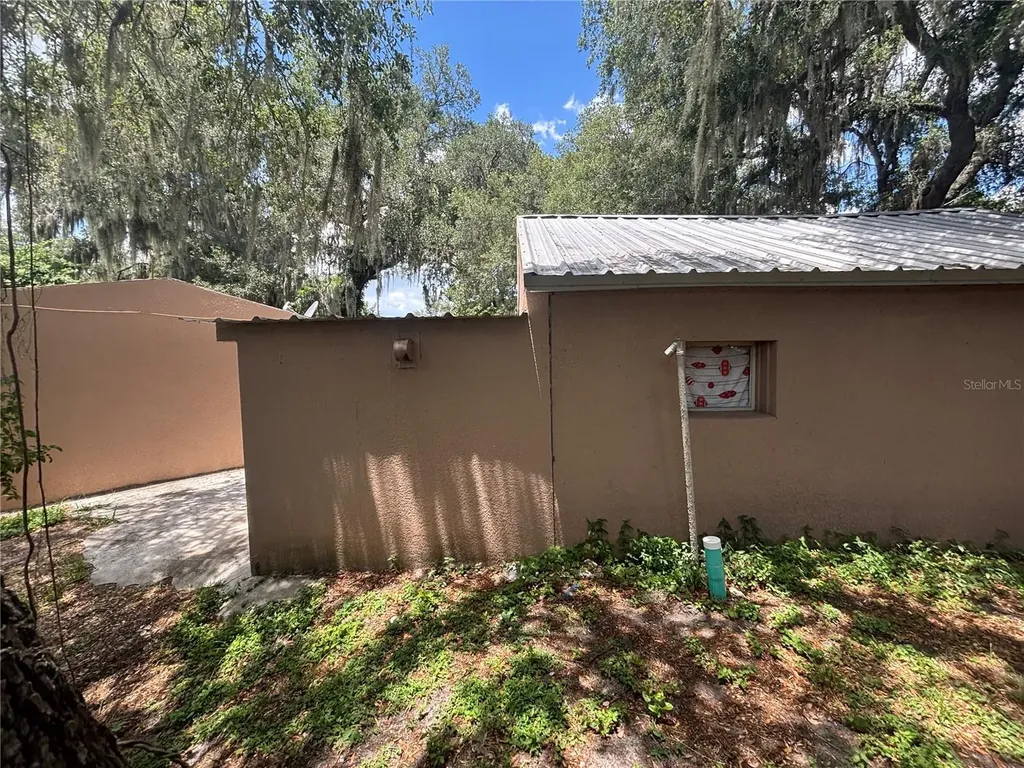9803 Ethel Street Gibsonton FL 33534