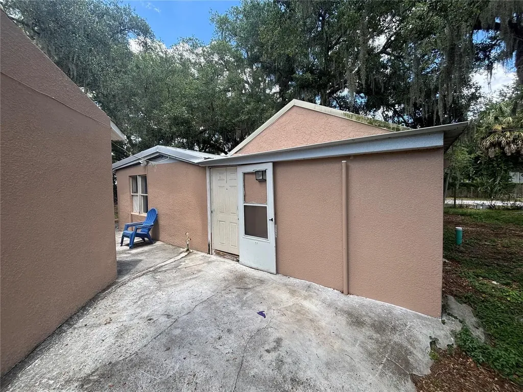 9803 Ethel Street Gibsonton FL 33534